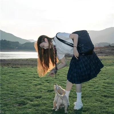 田间的少年