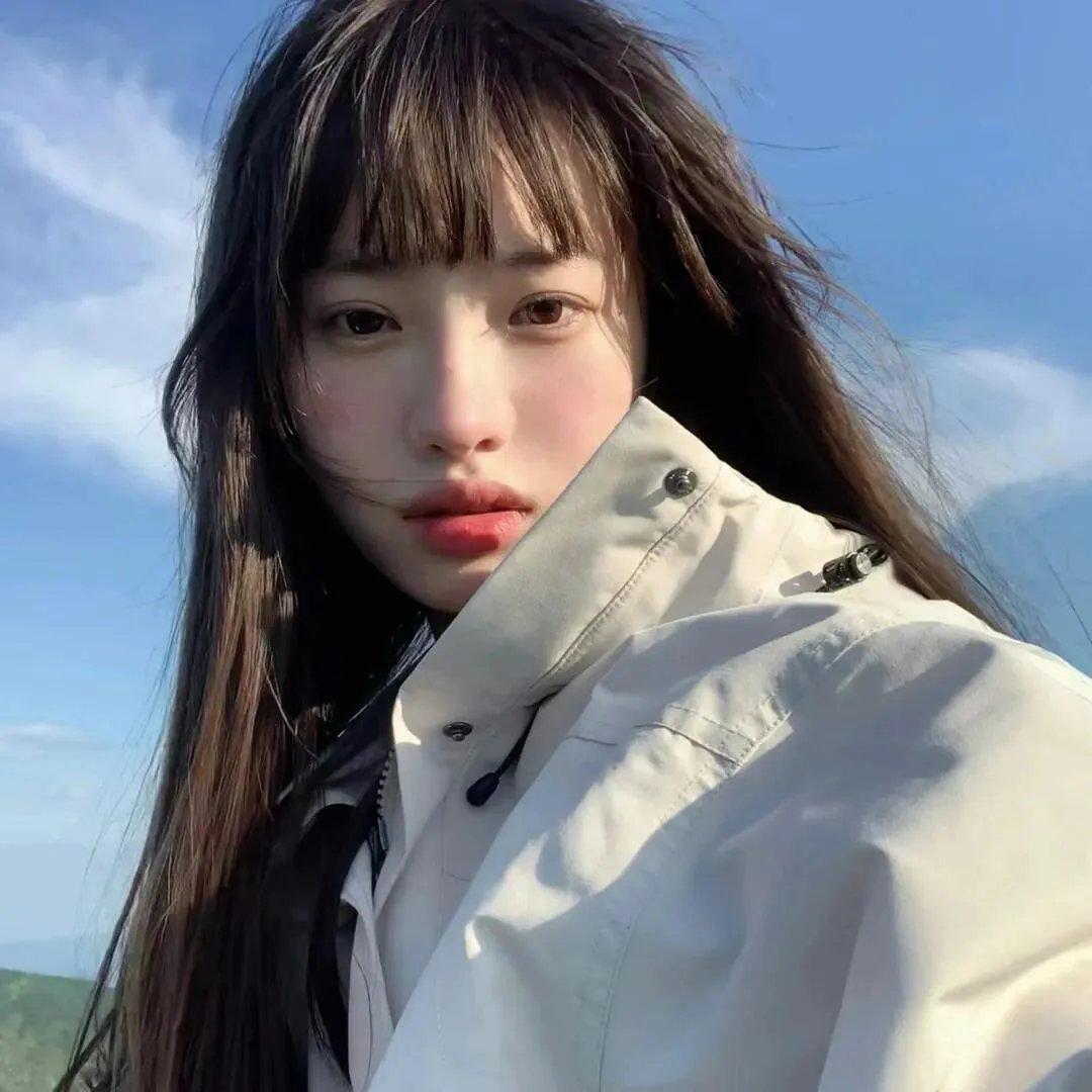惊叫少女